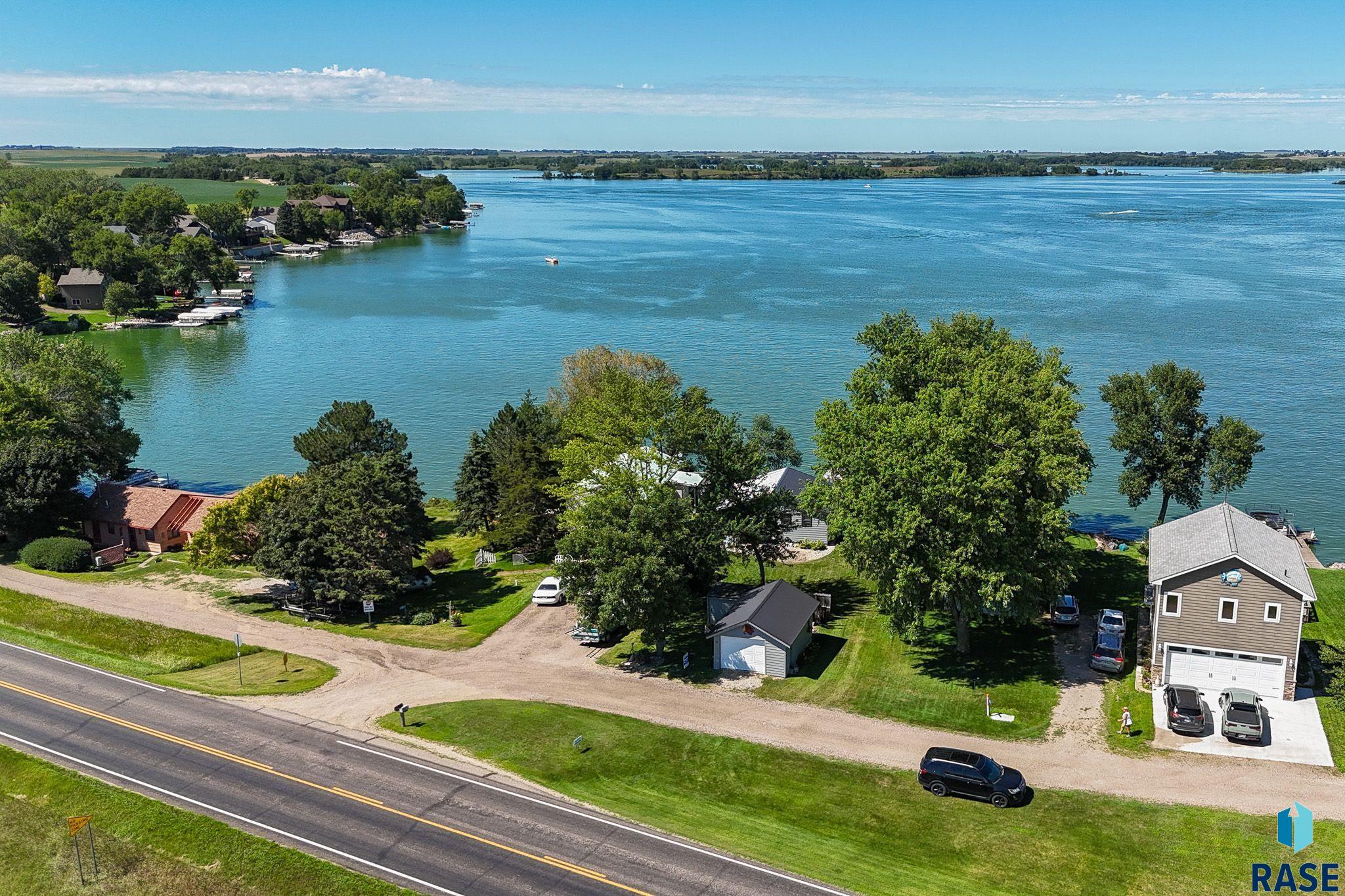 10 S Oakwood Shoreline Dr