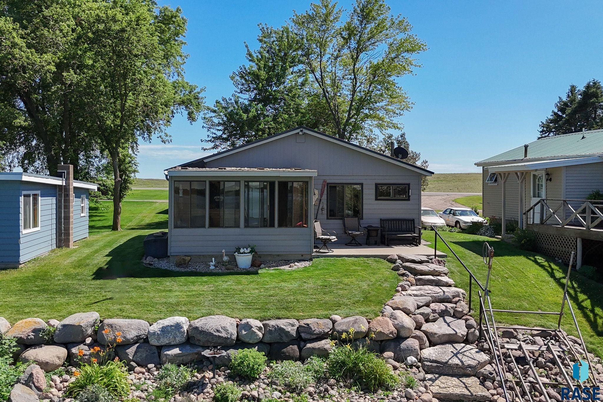 10 S Oakwood Shoreline Dr