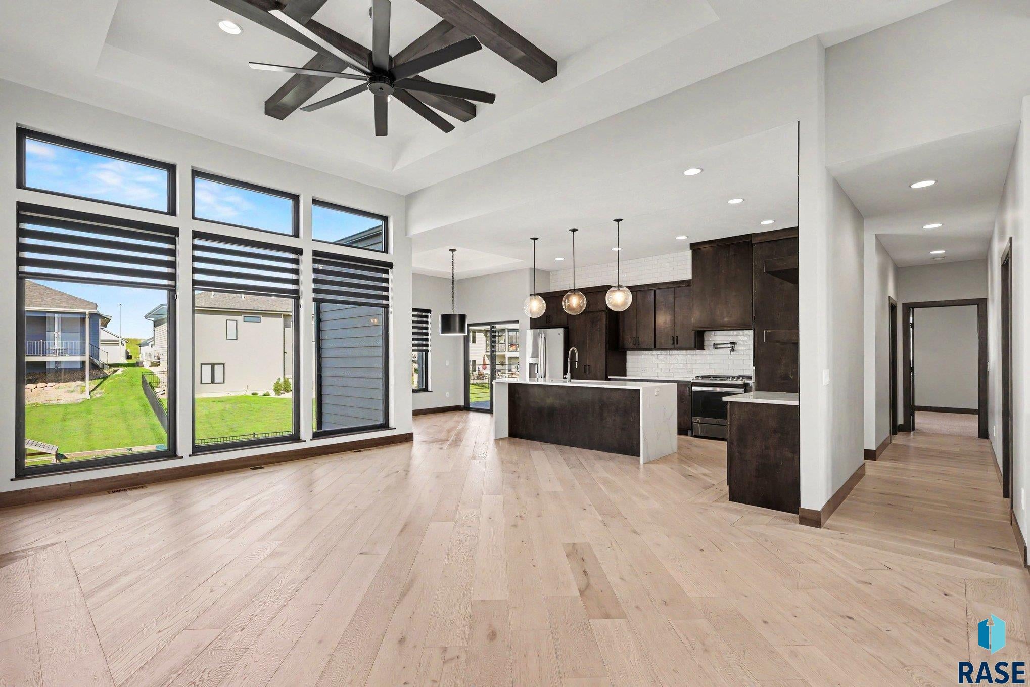 6701 E Spitfire Cir