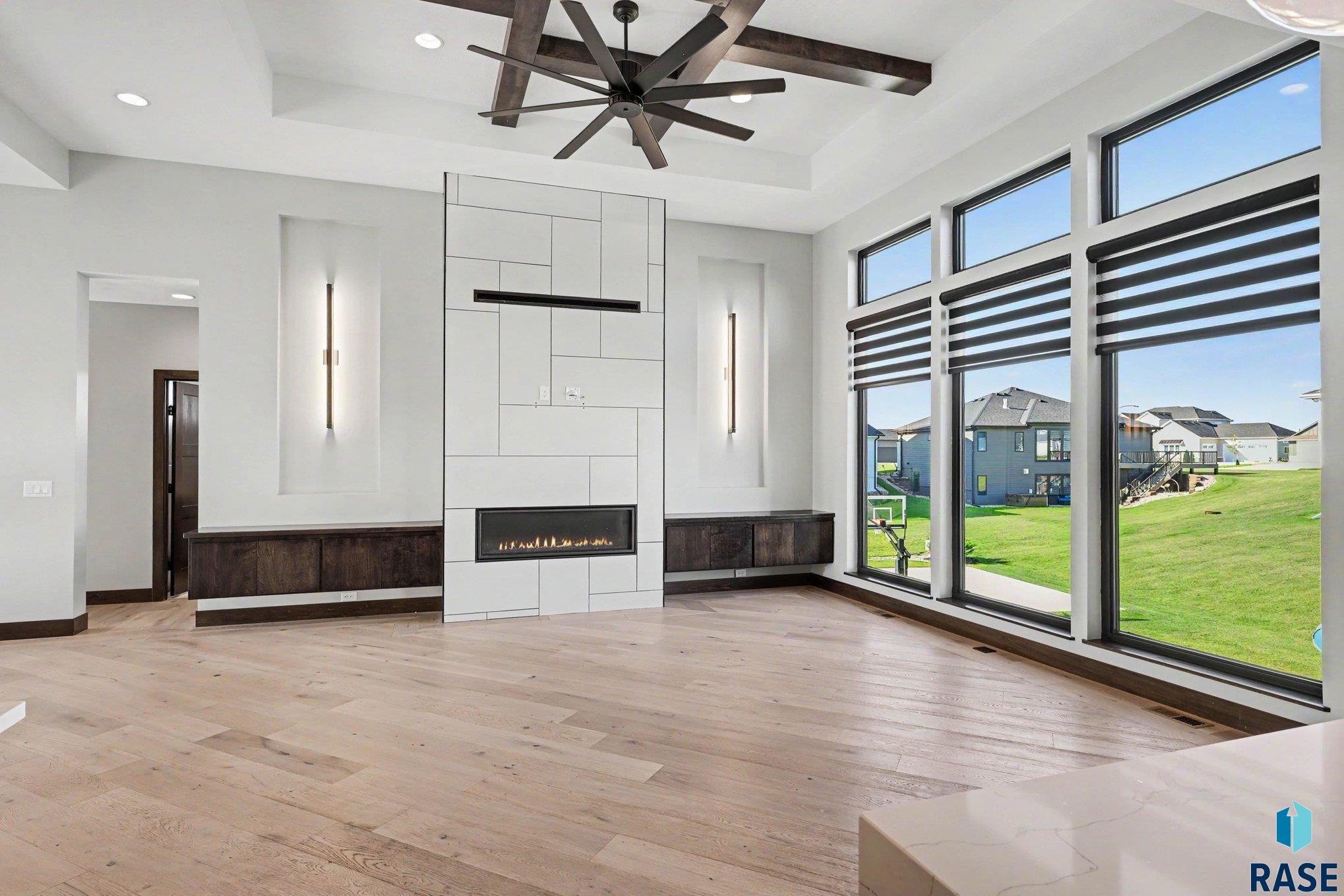 6701 E Spitfire Cir