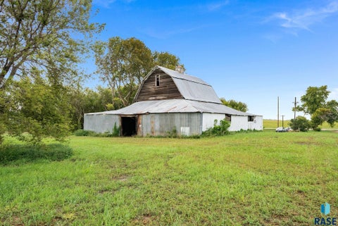 Photo of 48359 266th St, Brandon, SD 57005 (MLS # 22607230)