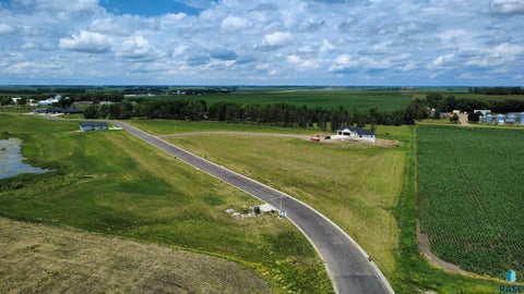 Vacant Land For Sale - 532 Harter Drive<br/> Madison, SD 57042