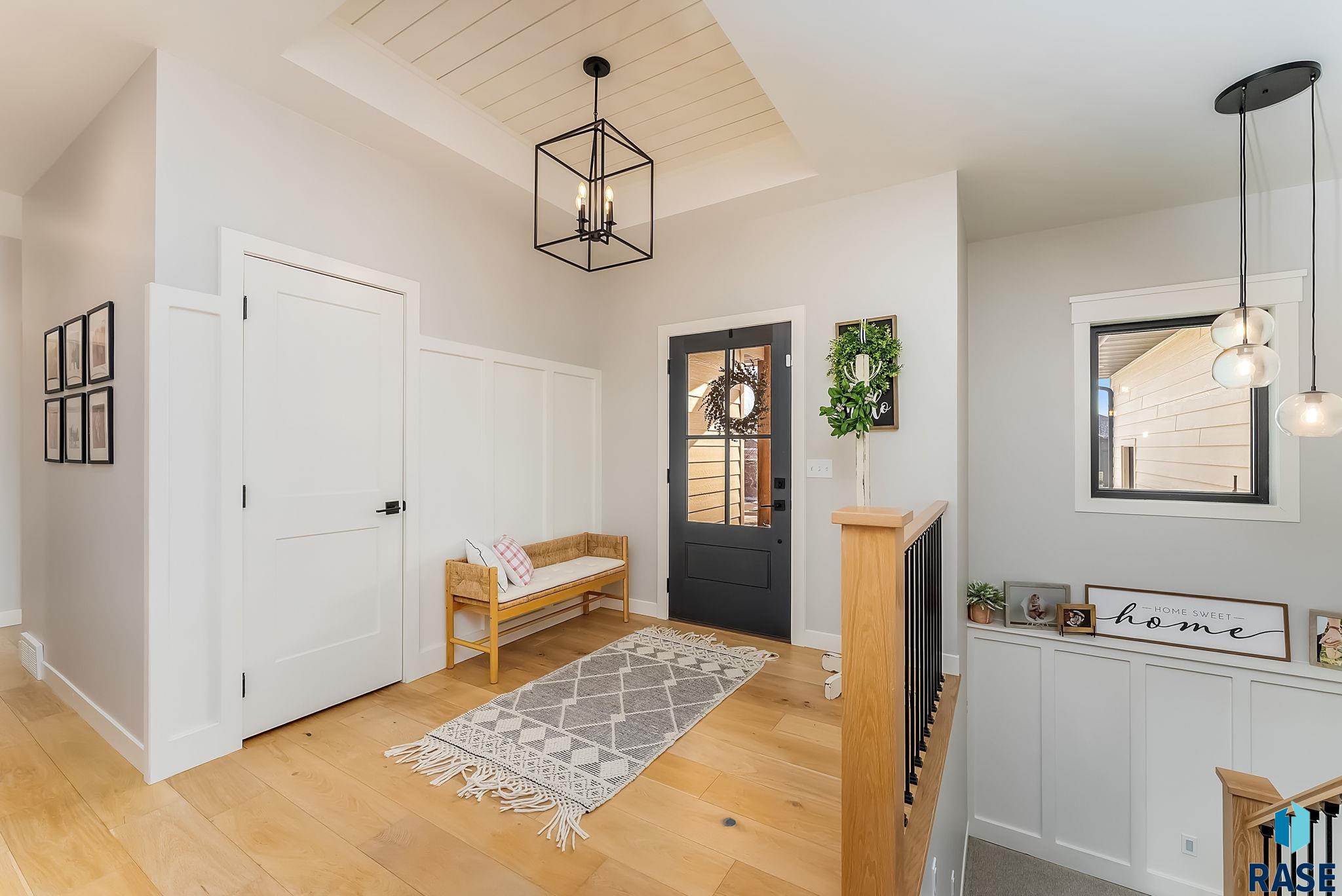 8216 E Ladyslipper Cir