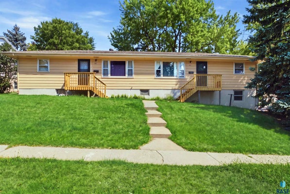 712 S JESSICA AVE, SIOUX FALLS, SD 57103 - Image 403e20e8d61bd84c96e2ea7a7dd1fc36/1682832006