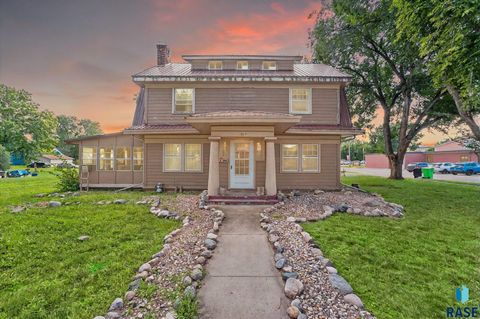 Photo of 209 W Kluckholm St, Montrose, SD 57048 (MLS # 22602612)