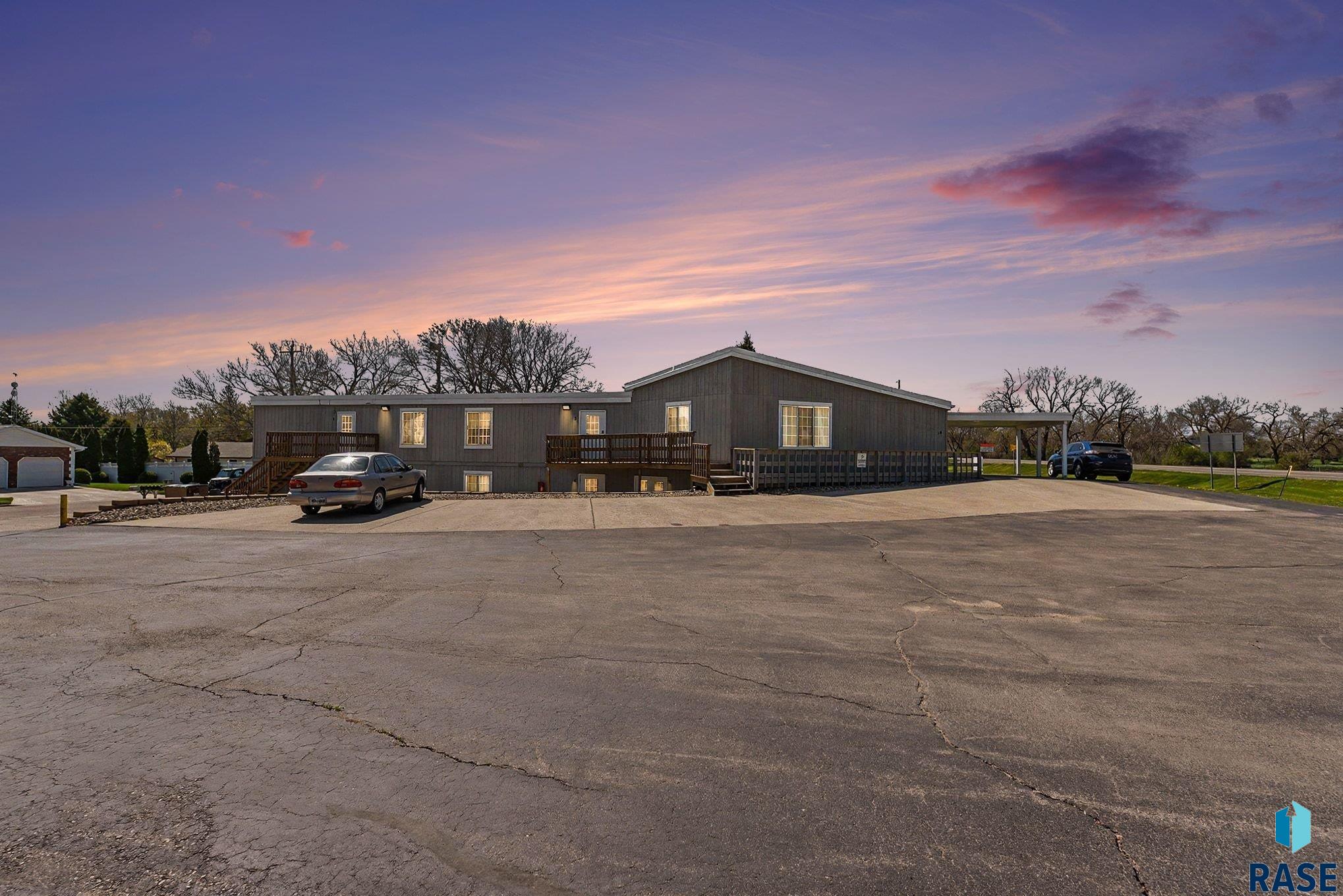 516 N Highland Ave
