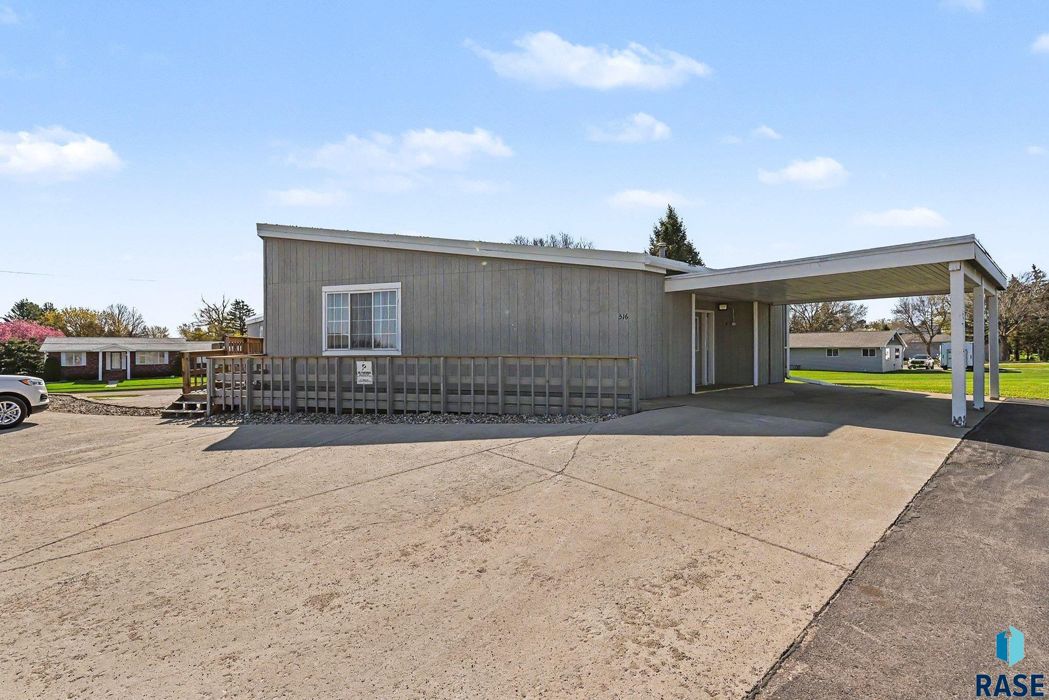 516 N Highland Ave