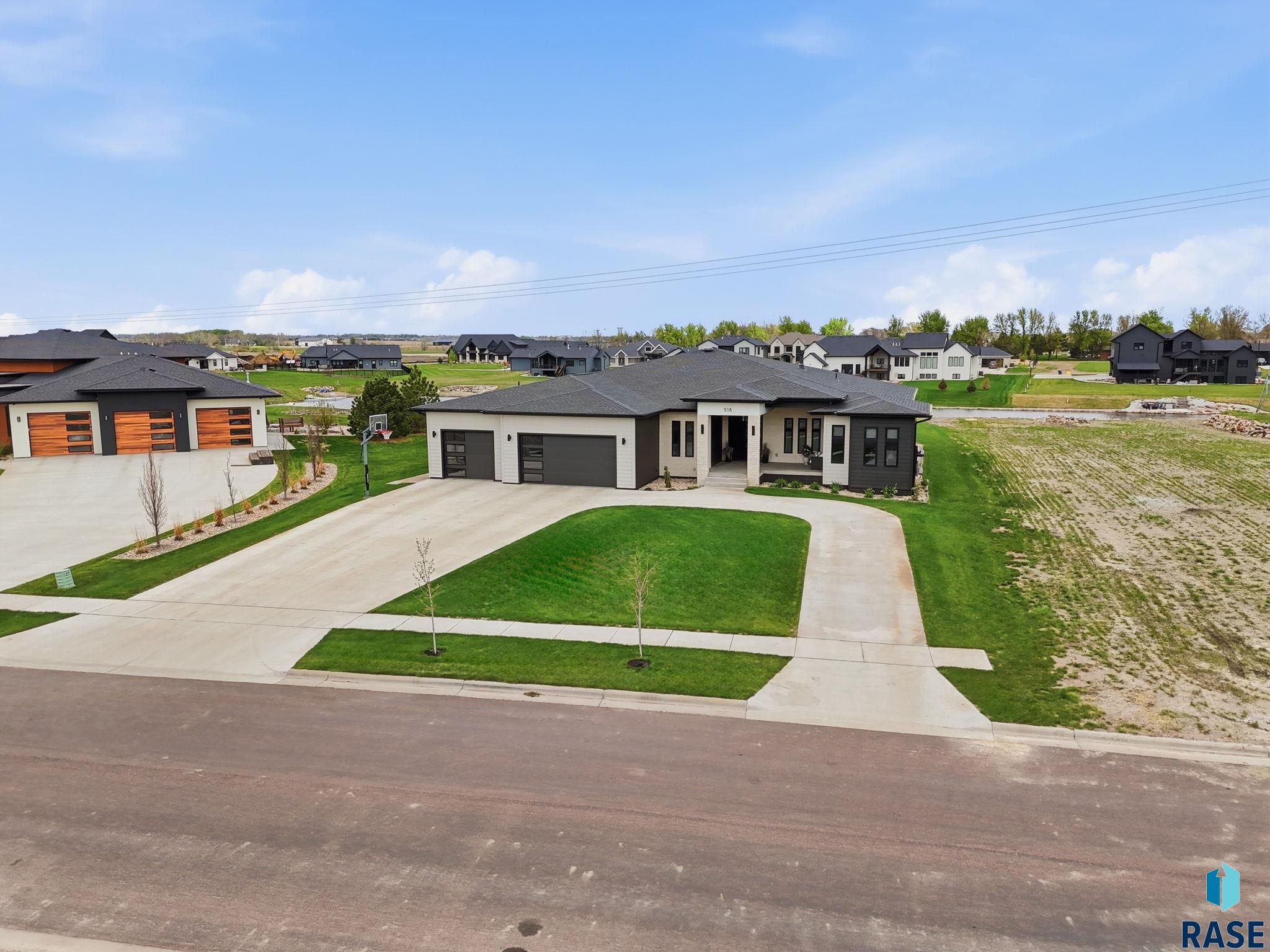 518 Brody Ct