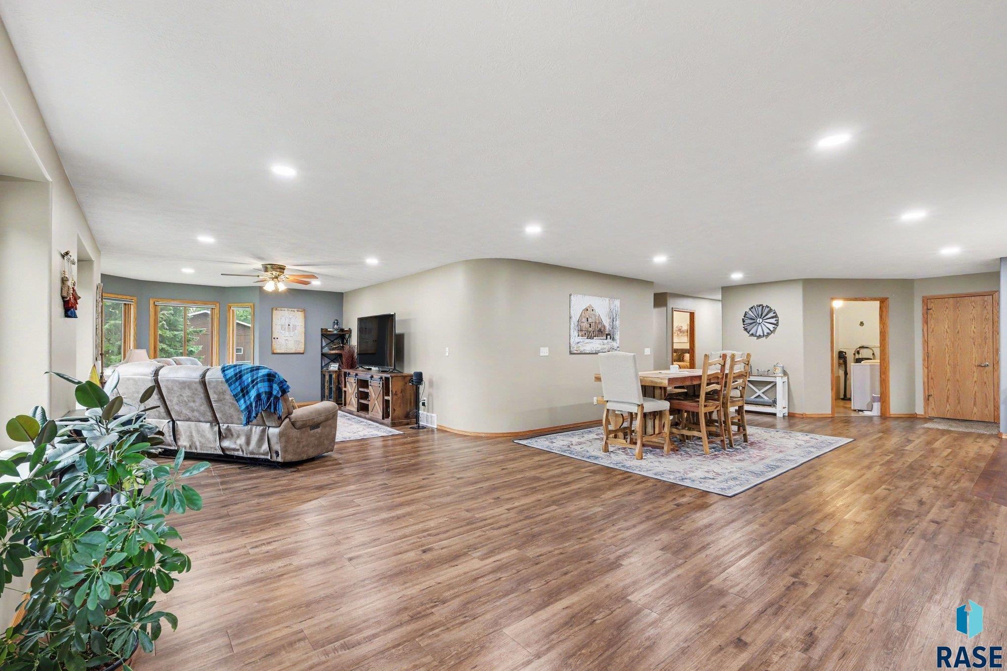 905 N Union Ave - Photo 3