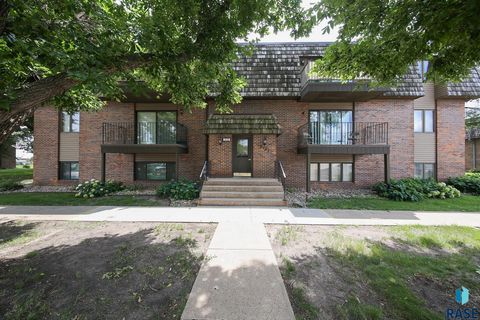Condo For Sale - 3552 S Gateway Boulevard #301<br/> Sioux Falls, SD 57106