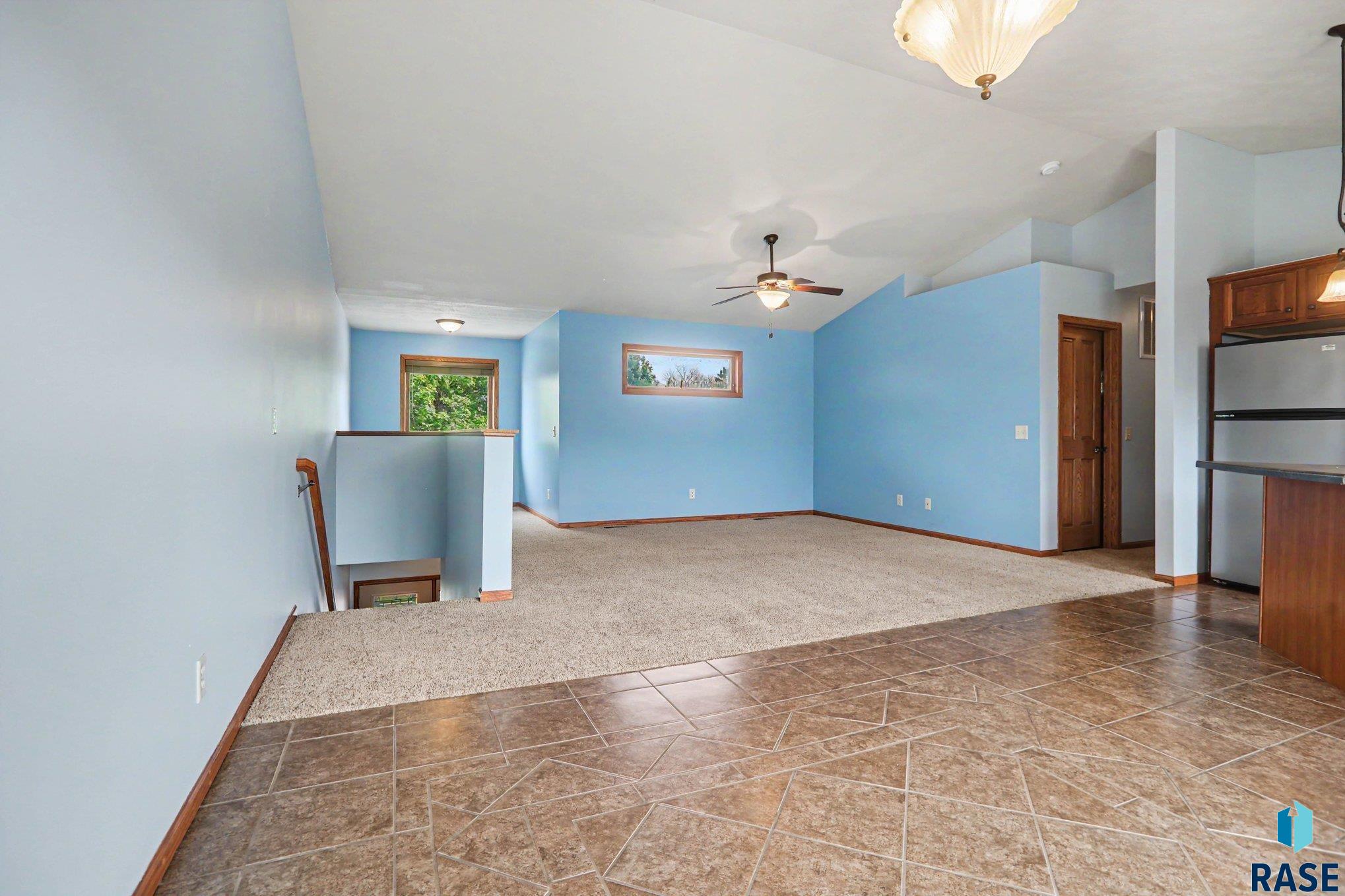 8611 W Grinn Pl