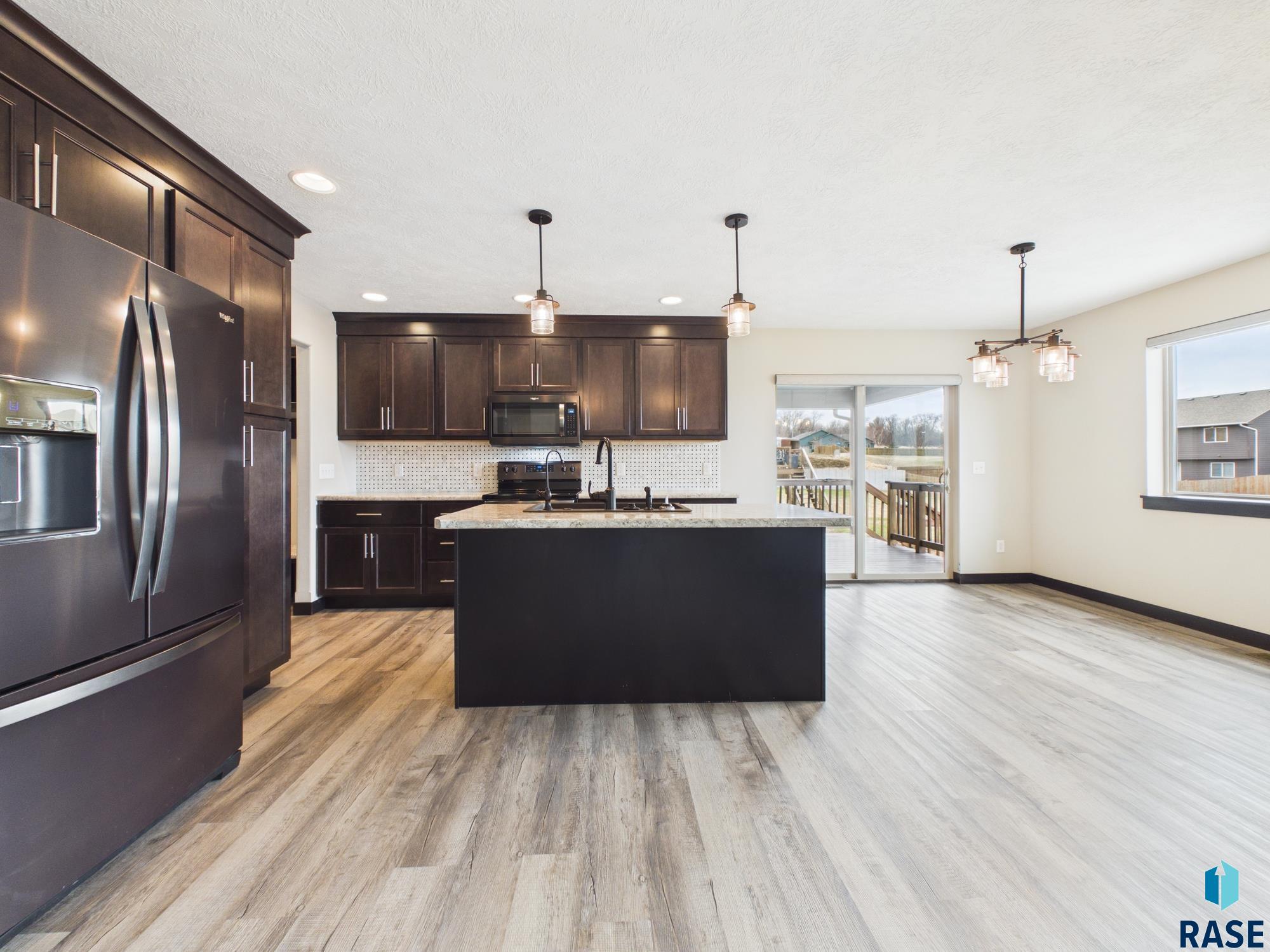 1013 N Archer Dr