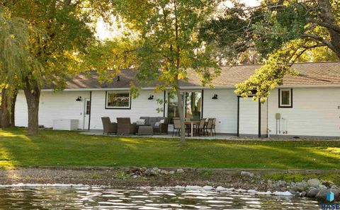 Photo of 2150 Edgewater Dr, Gary, SD 57237 (MLS # 22602540)