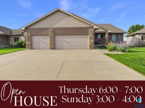 Homes For Sale - 3917 E Brookline Drive<br/> Minnehaha County, Sioux Falls, SD 57103