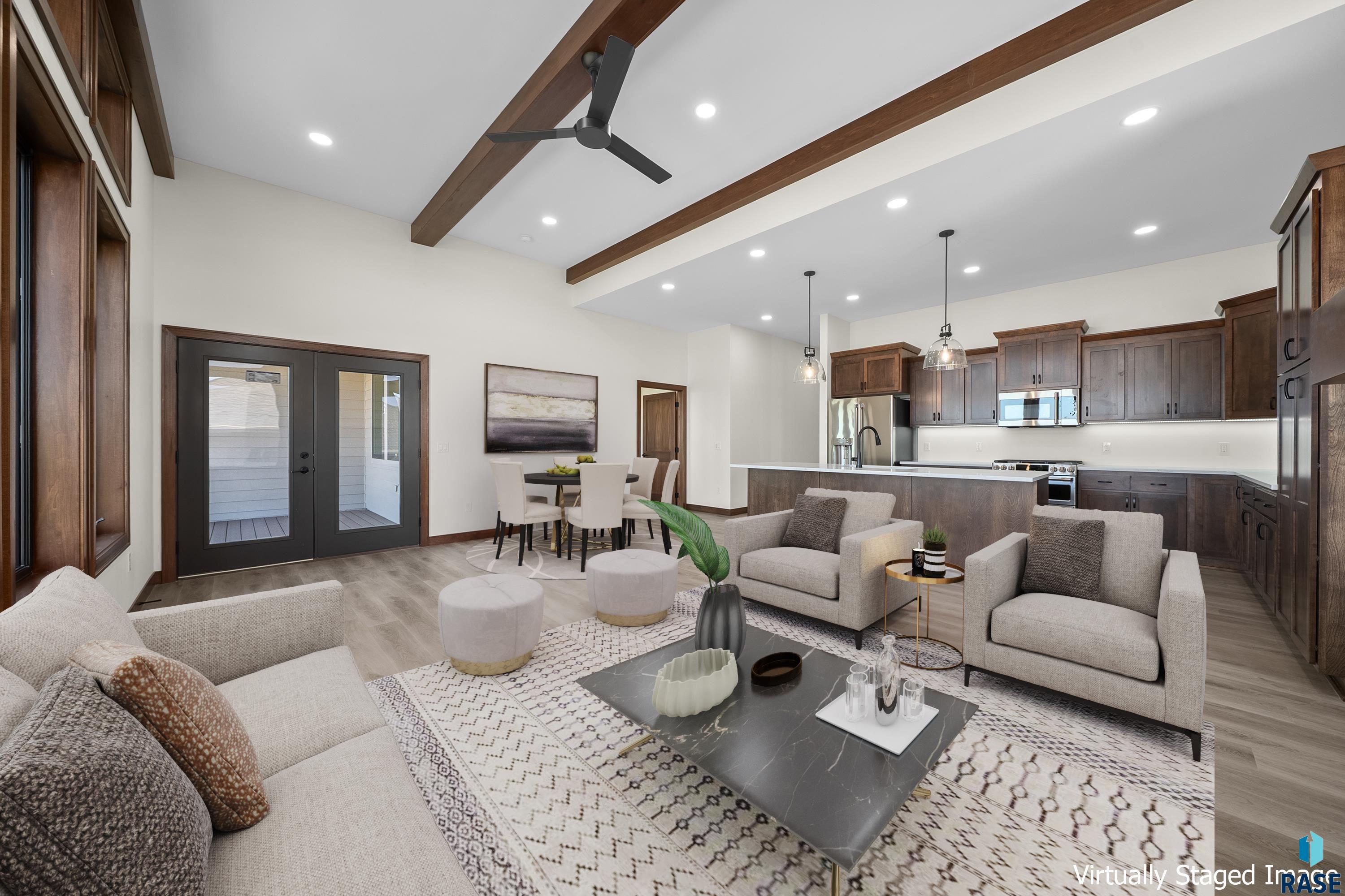 7804 E Bull Pine Trl