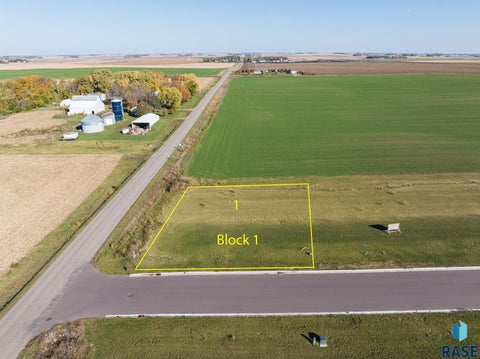Vacant Land For Sale - 1301 Castle Street<br/> Larchwood, IA 51241