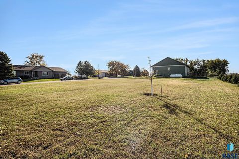 Vacant Land For Sale - 1311 S Lynn Avenue<br/> Mccook County, Montrose, SD 57048