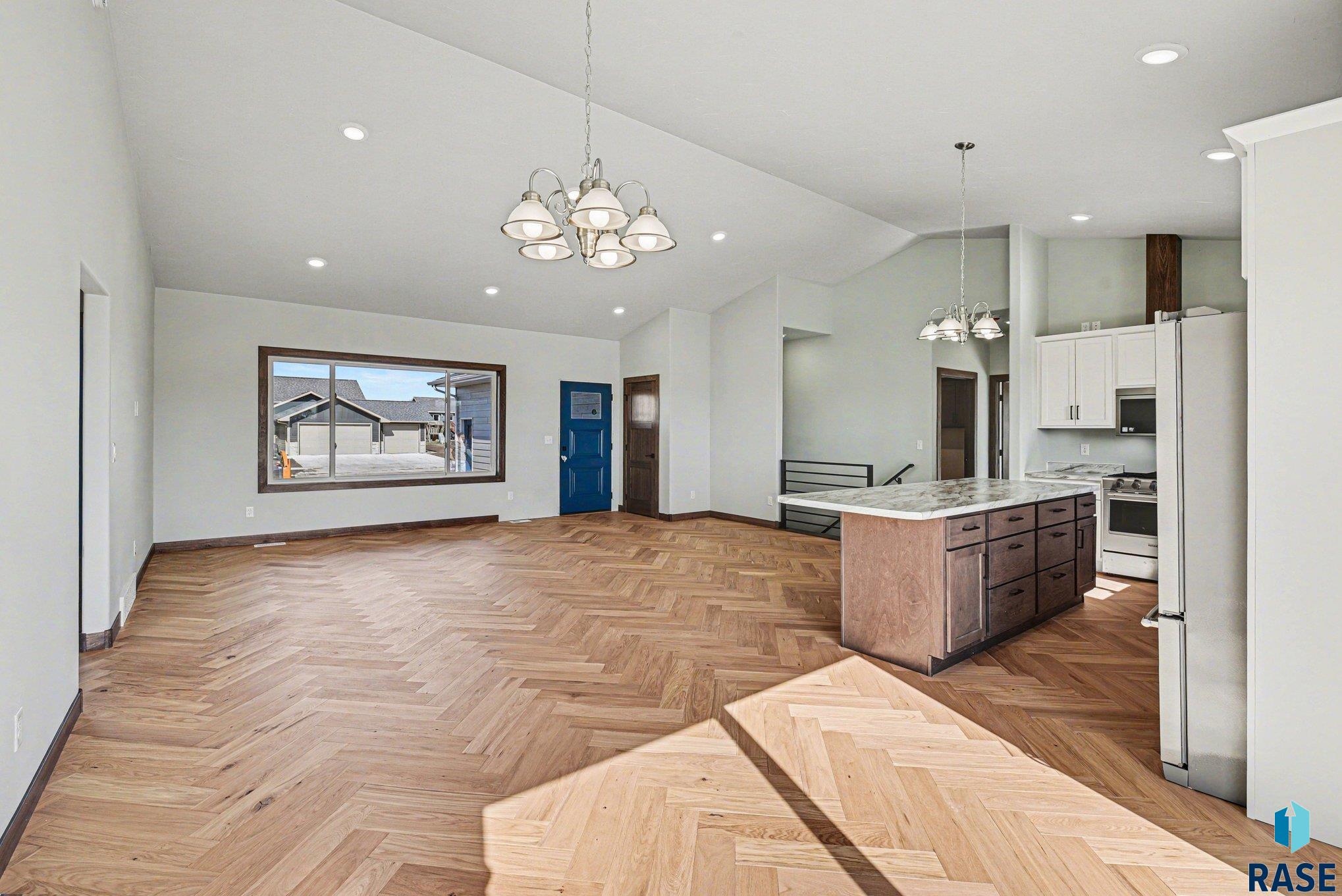 612 Wildwood Ave
