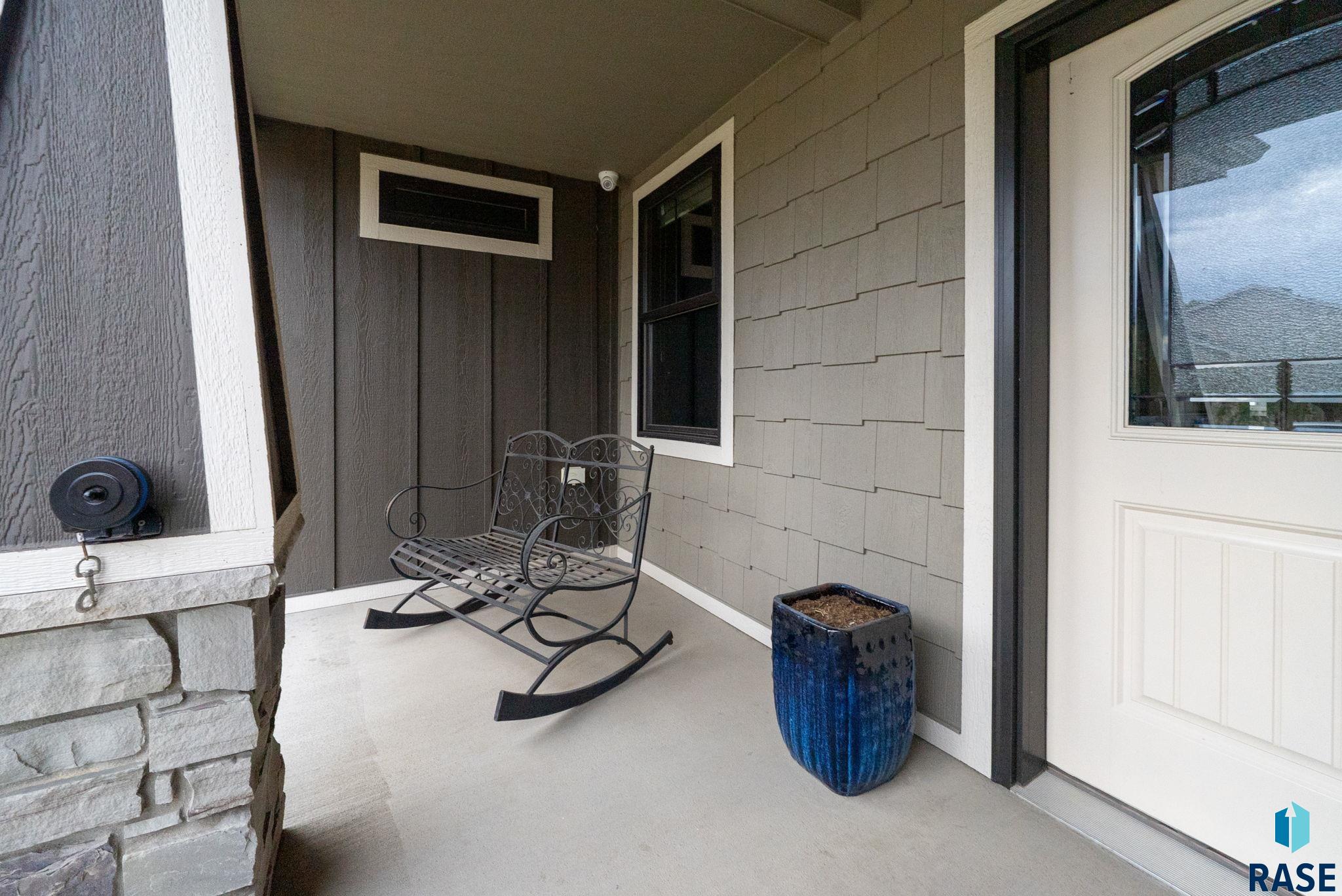 Sioux Falls, South Dakota 57108, United States, 5 Bedrooms Bedrooms, ,3 BathroomsBathrooms,Residential,Active,229236