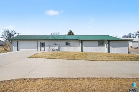 Photo of 233 E Main St, Ramona, SD 57054 (MLS # 22602126)