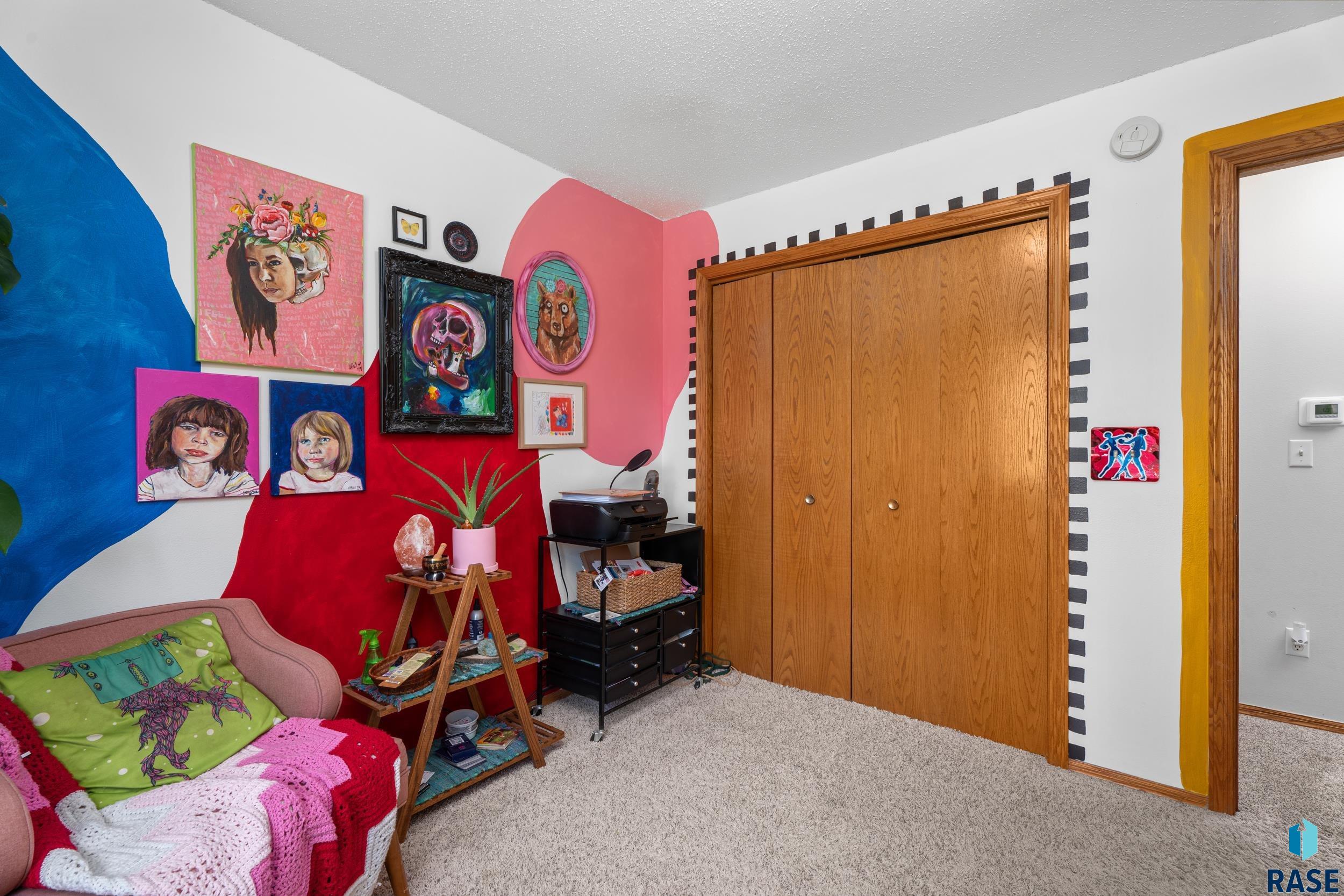 Sioux Falls, South Dakota 57106, United States, 3 Bedrooms Bedrooms, ,2 BathroomsBathrooms,Residential,Active,182847