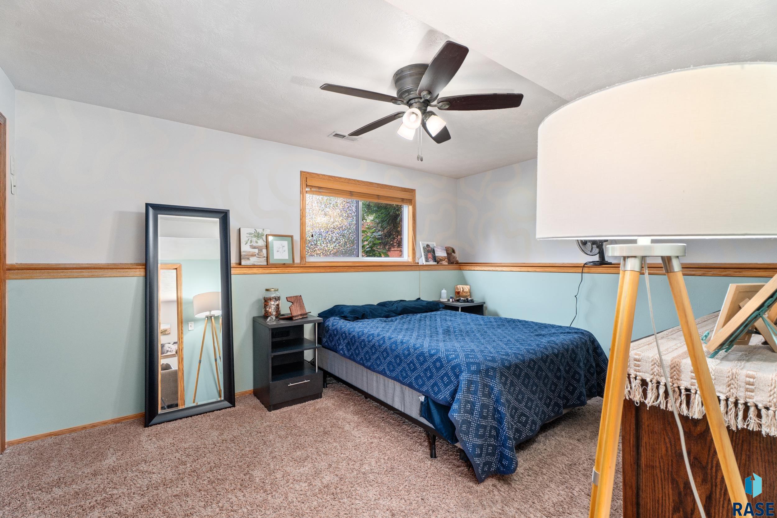 Sioux Falls, South Dakota 57106, United States, 3 Bedrooms Bedrooms, ,2 BathroomsBathrooms,Residential,Active,182847