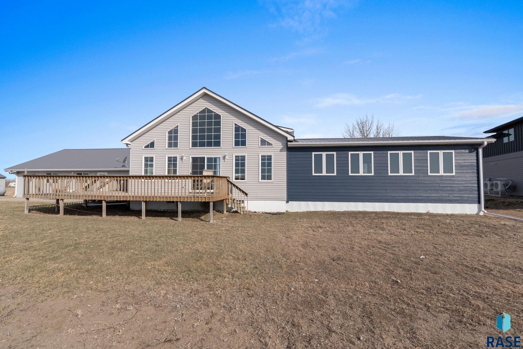 2041 Twin Lakes Rd