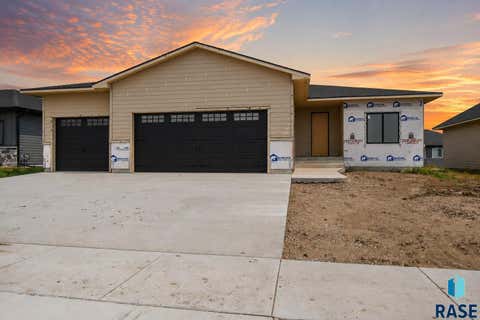 Photo of 830 Almond Ave, Harrisburg, SD 57032 (MLS # 22606121)