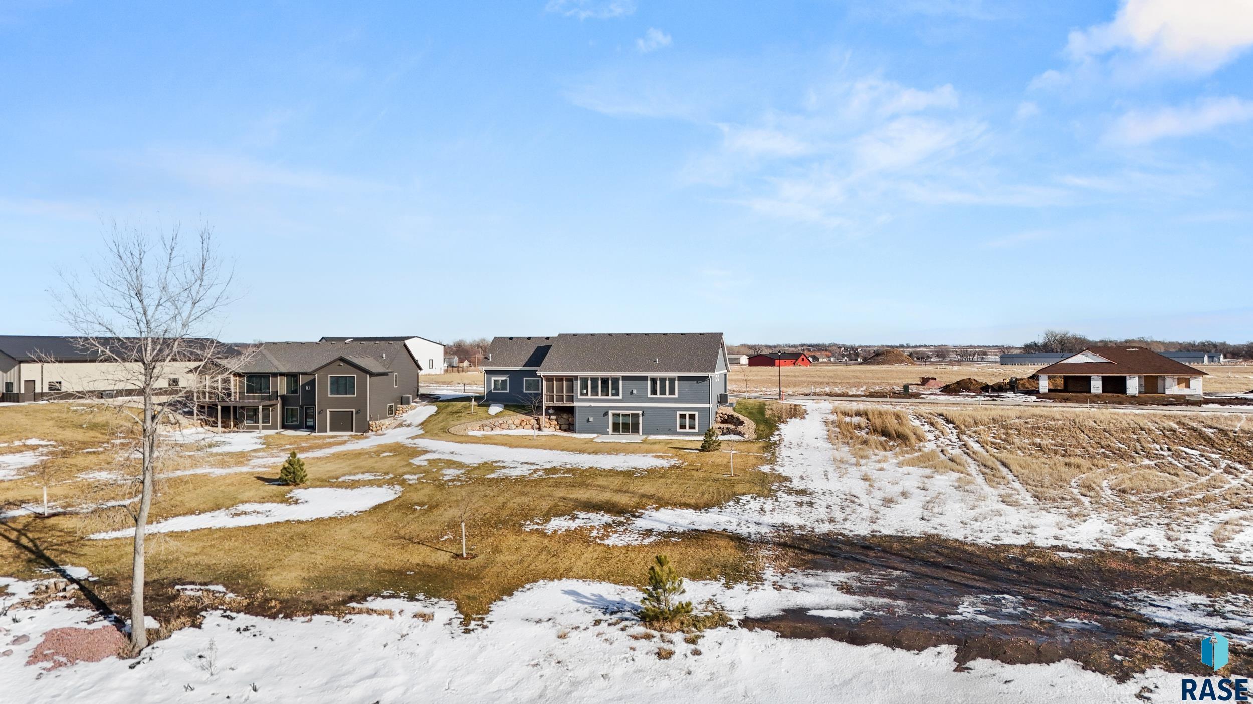 243 Sandpiper Ln