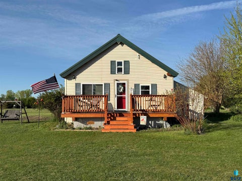 Homes For Sale - 46637 321st Street<br/> Burbank, SD 57010