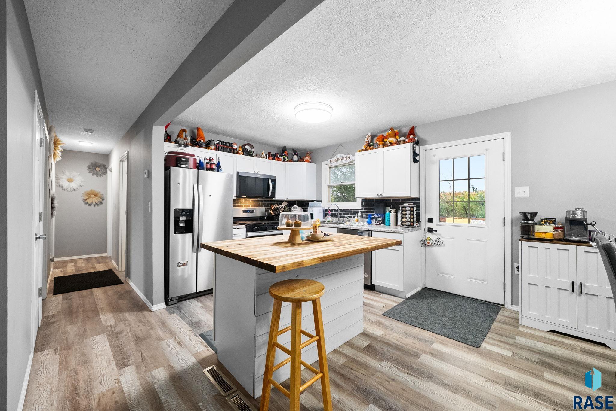 418 Regal Cir
