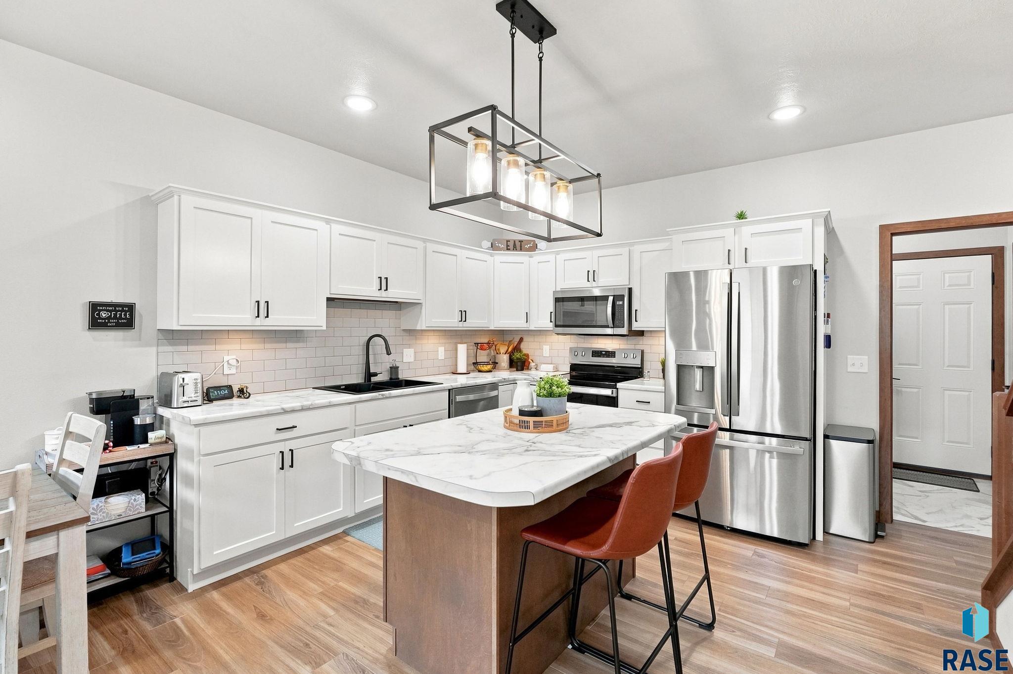 2310 E Copalis Pl