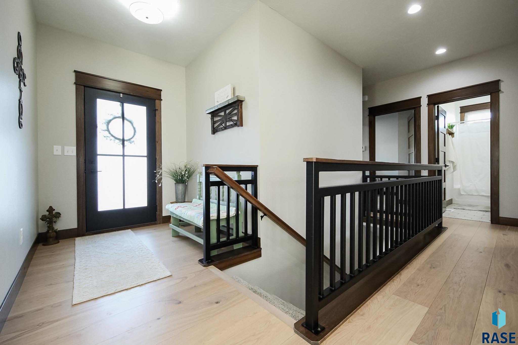 Tea, South Dakota 57064, United States, 5 Bedrooms Bedrooms, ,3 BathroomsBathrooms,Residential,Active,90720