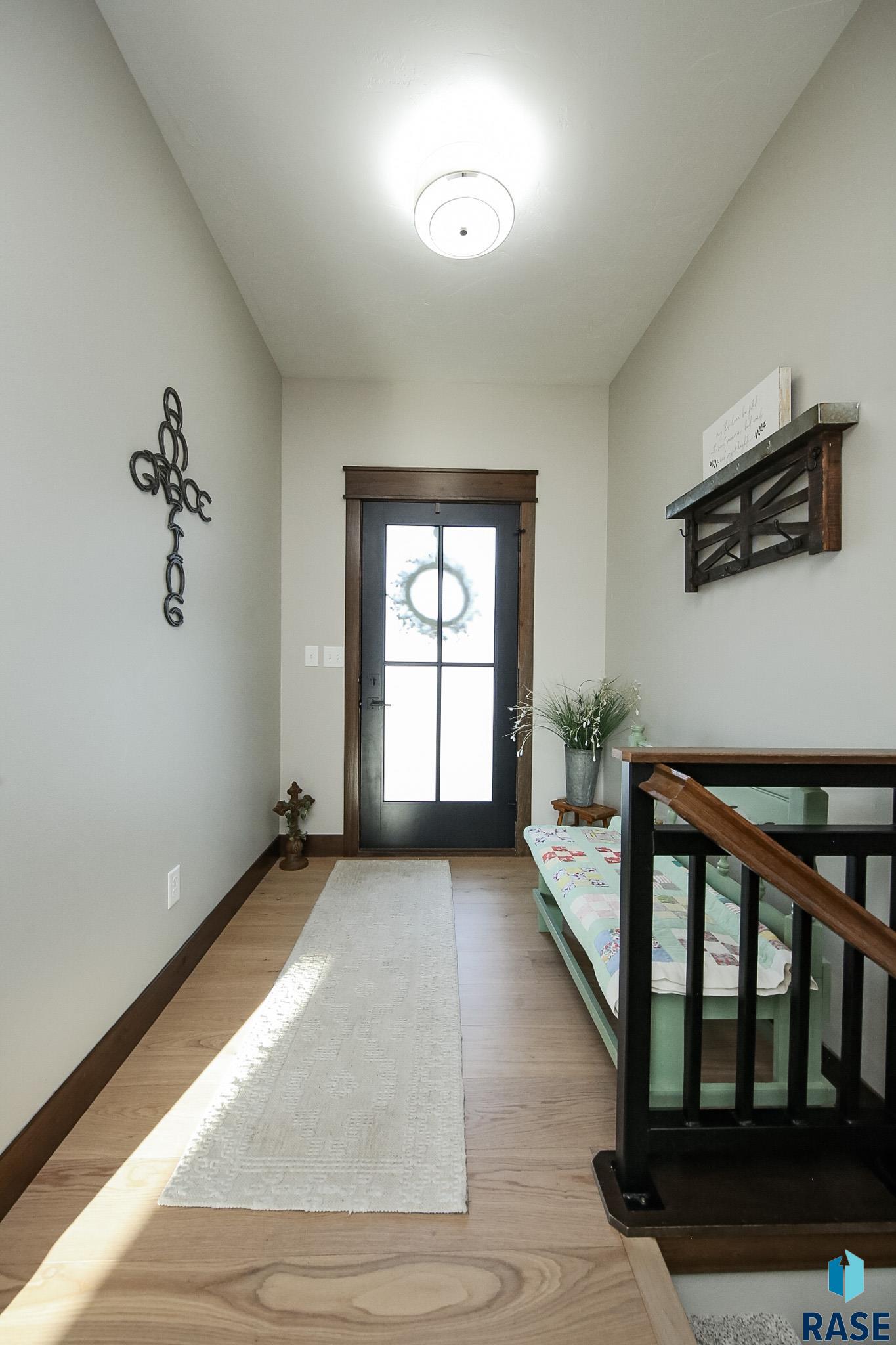 Tea, South Dakota 57064, United States, 5 Bedrooms Bedrooms, ,3 BathroomsBathrooms,Residential,Active,90720