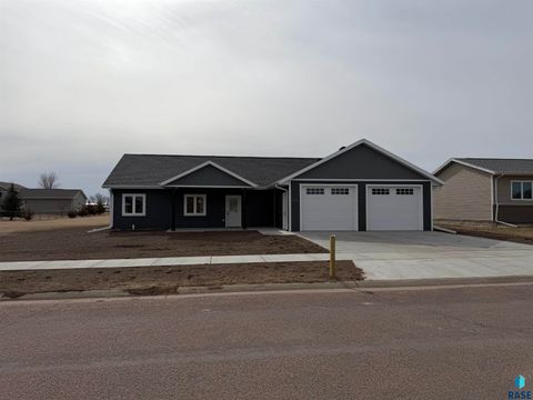 Apartment For Sale - 636 Apple Creek Road<br/> Parker, SD 57053