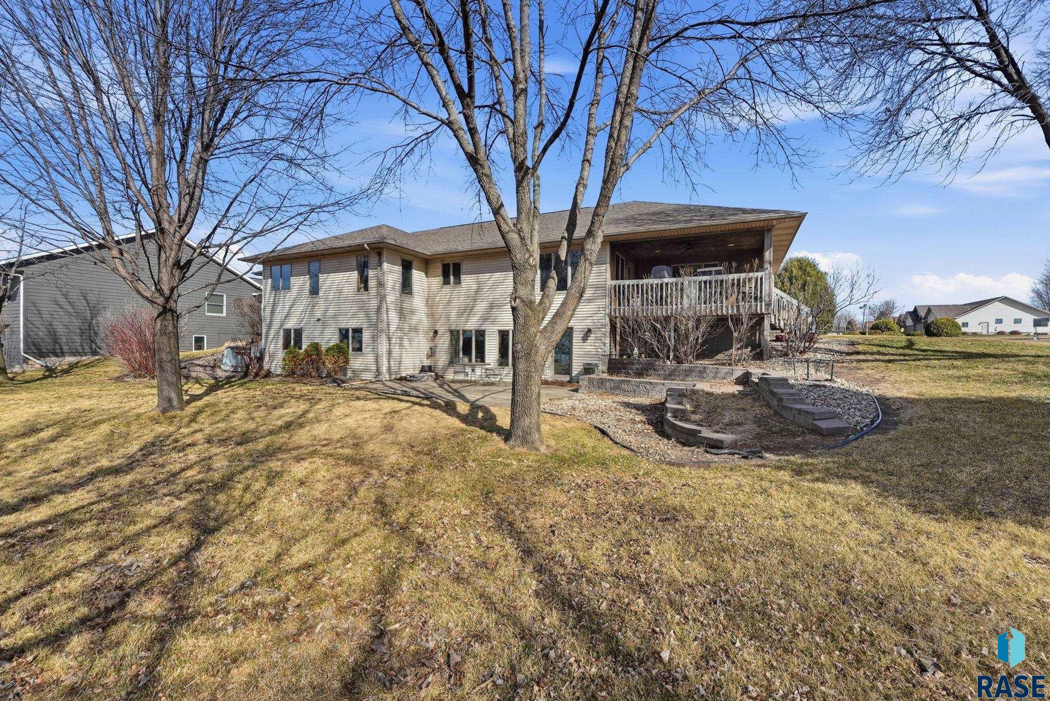 45 Golf Dr