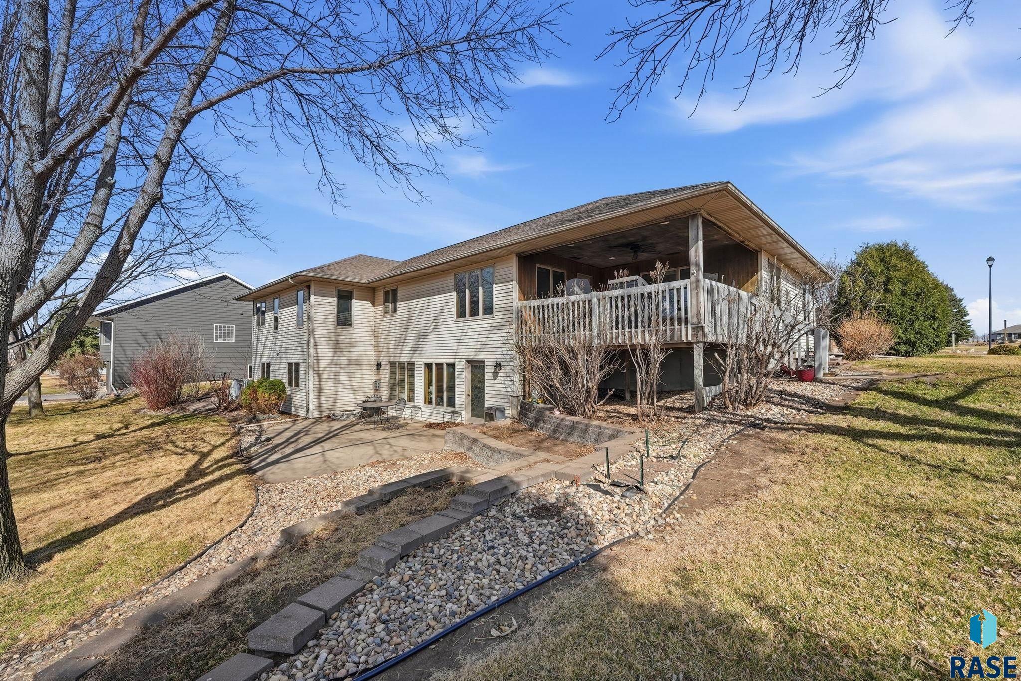 45 Golf Dr