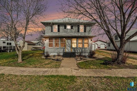Photo of 140 3rd St, Monroe, SD 57047 (MLS # 22602527)