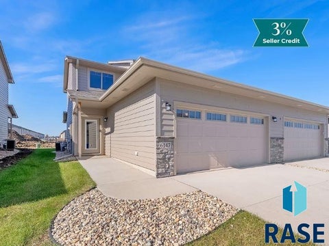 Photo of 6147 S Bison Pl, Sioux Falls, SD 57108 (MLS # 22607998)