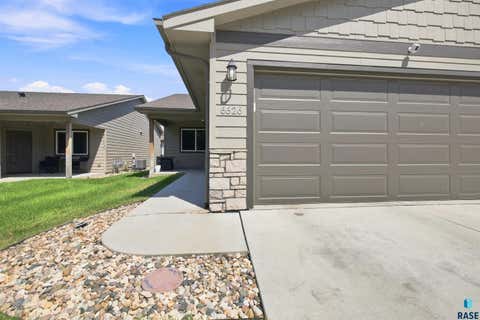 Townhouse For Sale - 6626 W 6th Place<br/> Sioux Falls, SD 57107