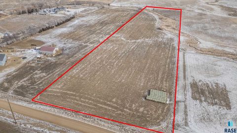 Vacant Land For Sale - 27062 463rd Avenue<br/> Chancellor, SD 57015