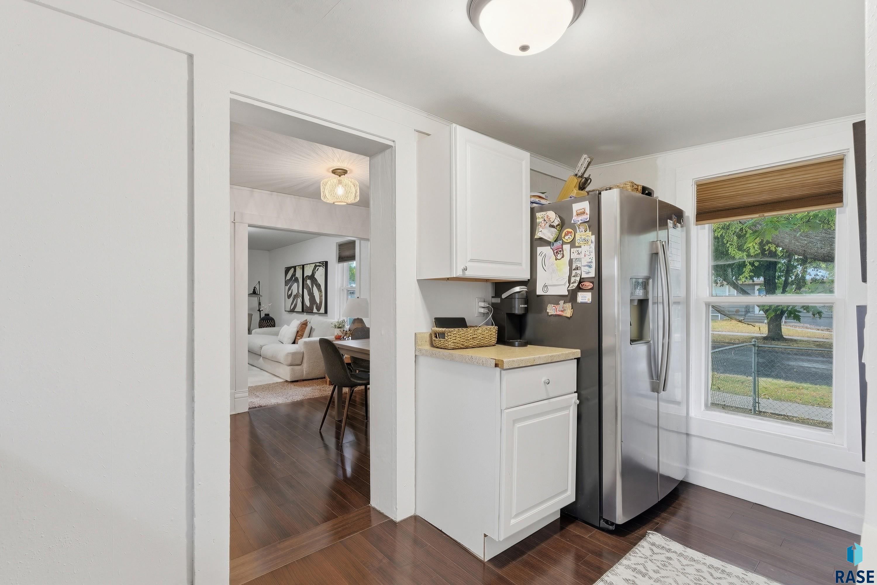 Sioux Falls, South Dakota 57105, United States, 3 Bedrooms Bedrooms, ,1 BathroomBathrooms,Residential,Active,228173