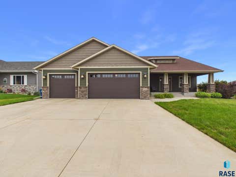 Homes For Sale - 5516 S Sirocco Avenue<br/> Sioux Falls, SD 57108