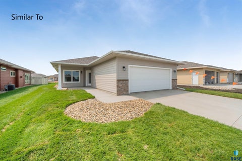 Homes For Sale - 1004 S Tinley Avenue<br/> Brandon, SD 57005