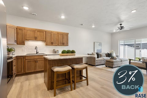 Townhouse For Sale - 2704 S Broek Drive<br/> Minnehaha County, Sioux Falls, SD 57106