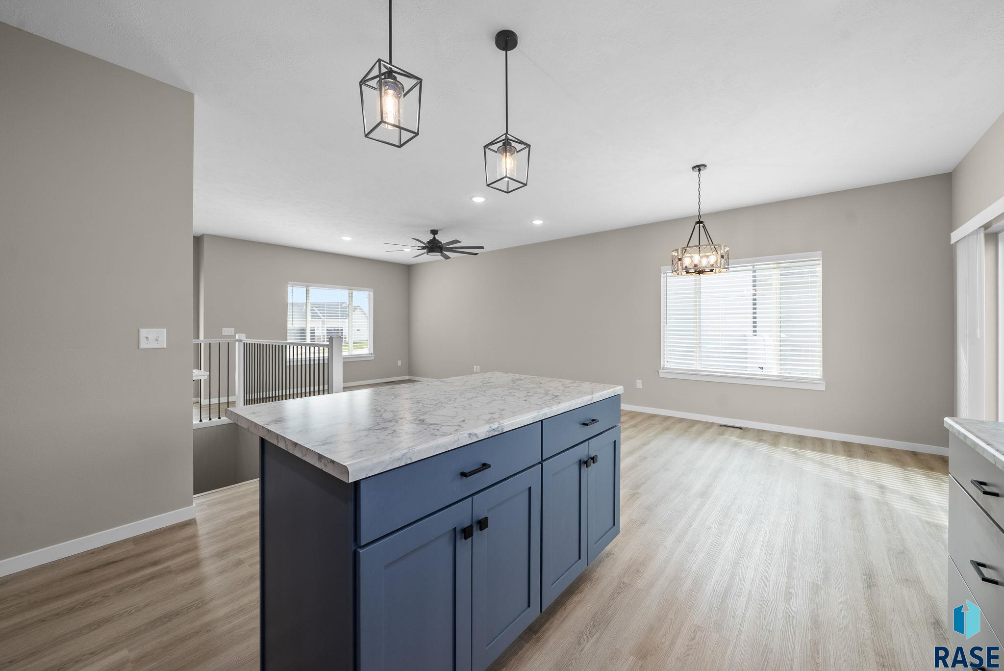 Harrisburg, South Dakota 57032, United States, 4 Bedrooms Bedrooms, ,2 BathroomsBathrooms,Residential,Active,235841