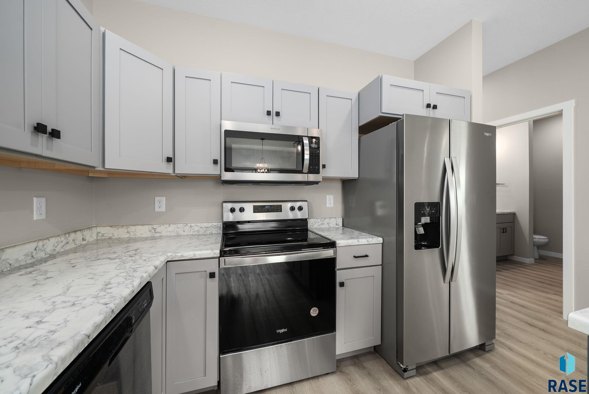 Harrisburg, South Dakota 57032, United States, 4 Bedrooms Bedrooms, ,2 BathroomsBathrooms,Residential,Active,235841