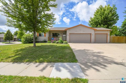 Homes For Sale - 5101 W Cushman Street<br/> Minnehaha County, Sioux Falls, SD 57107