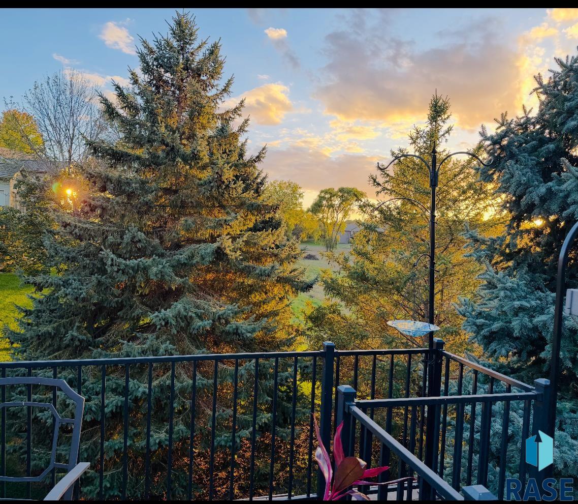 Sioux Falls, South Dakota 57108, United States, 3 Bedrooms Bedrooms, ,2 BathroomsBathrooms,Residential,Active,229762