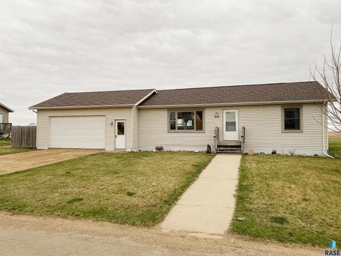 402 Kelsey St Elkton SD 57026